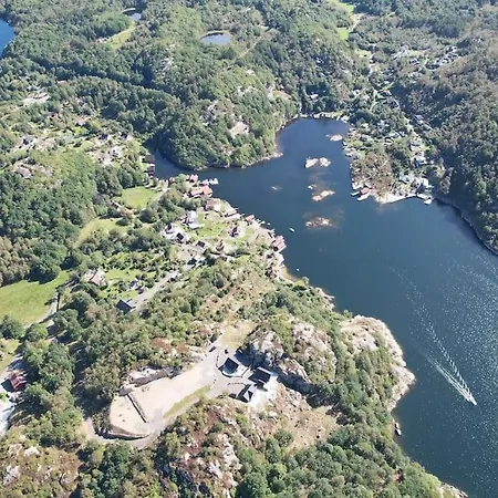 Nydelig Og Moderne * Farsund